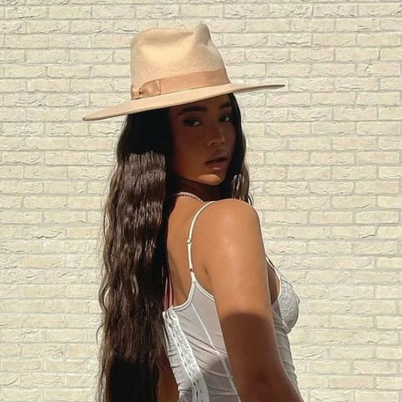 - New*Lack of Color Ivory Rancher Hat‎